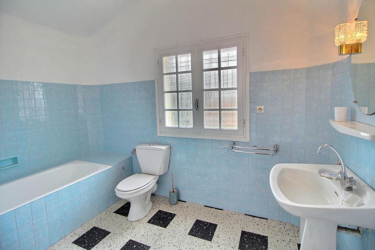 Meuble Trois Etoiles Au Premier Etage D'Une Maison Typique Сен-Сиприен Экстерьер фото